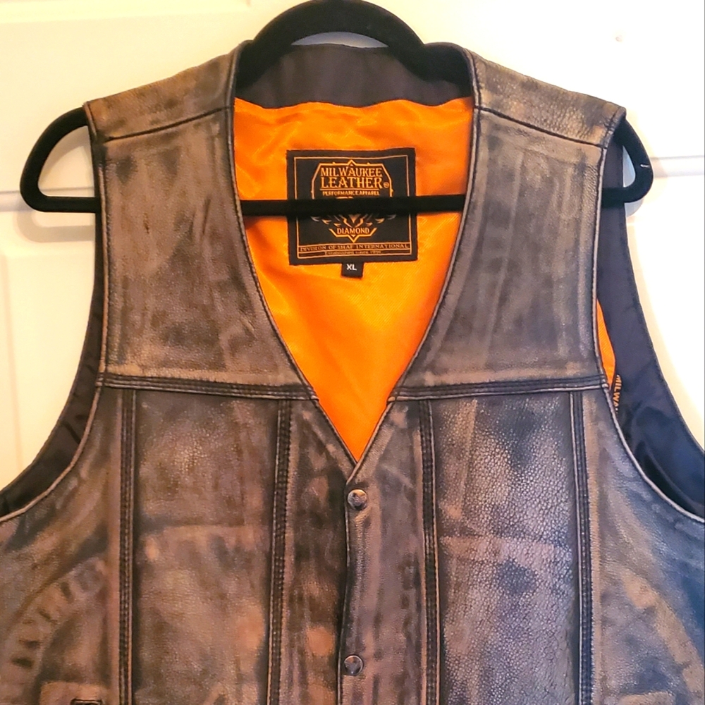 MILWAUKEE LEATHER MOTORCYCLE VEST XL Fantastic distressed look